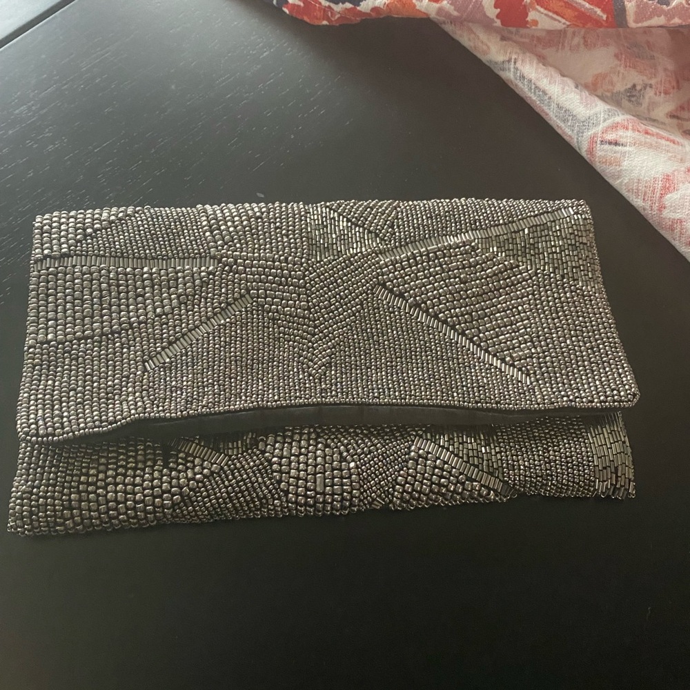 AKIRA Silver Sparkle Clutch